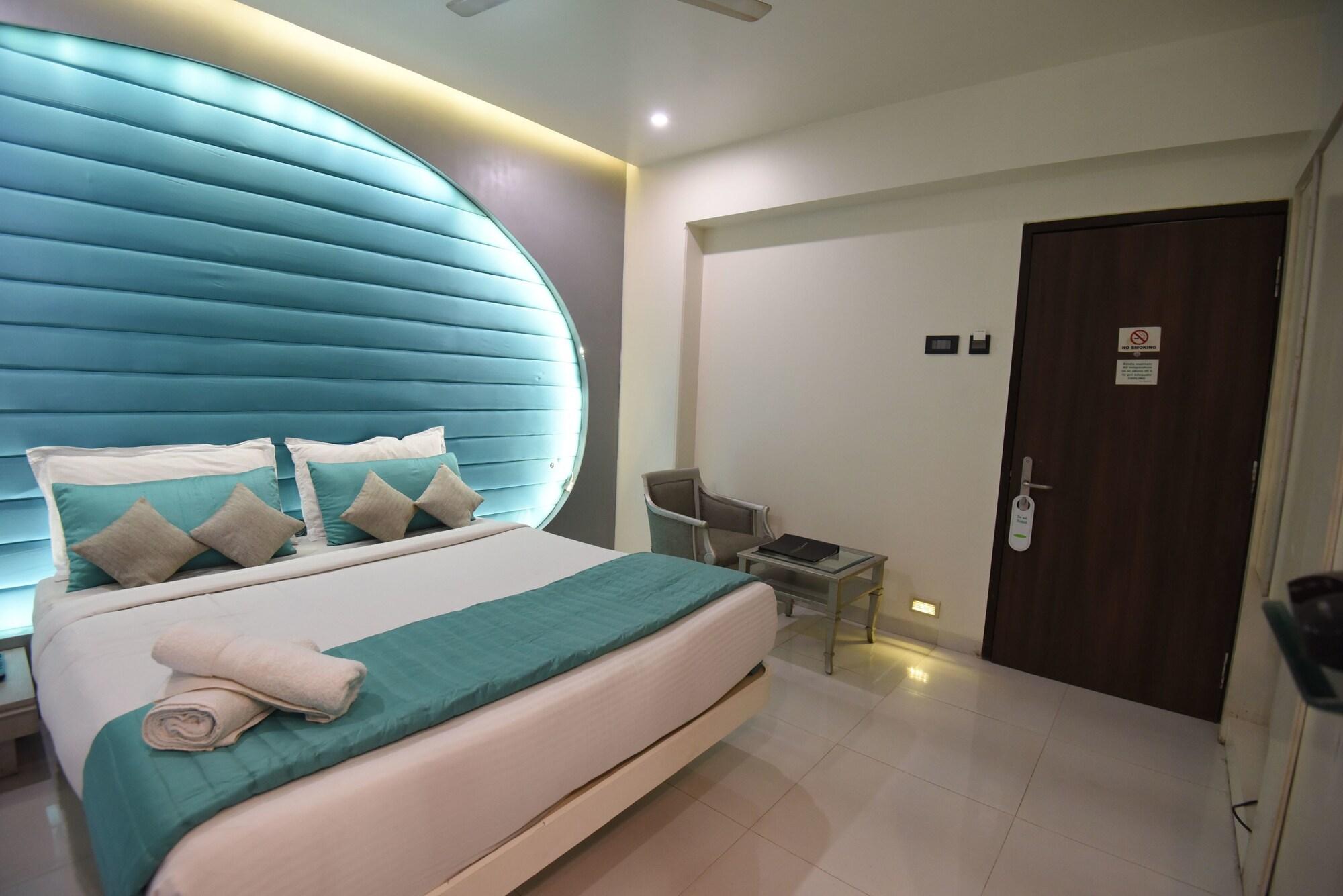 วิตส์ ศรณัม Hotel ธาเน ภายนอก รูปภาพ