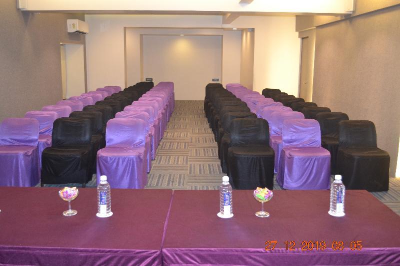 วิตส์ ศรณัม Hotel ธาเน ภายนอก รูปภาพ